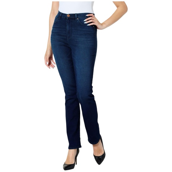 DG2 by Diane Gilman Virtual Stretch Denim Straight Leg Jeans Size 10P NWT - Picture 1 of 5